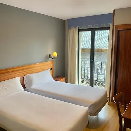 Templarios 2* Ponferrada